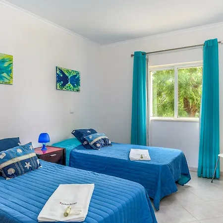 Feels Like Home Albufeira Bright Flat with Pool *